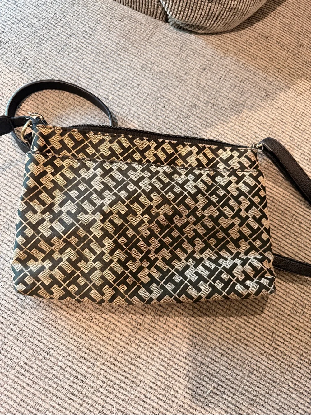 Tommy Hilfiger Black Logo Crossbody Bag